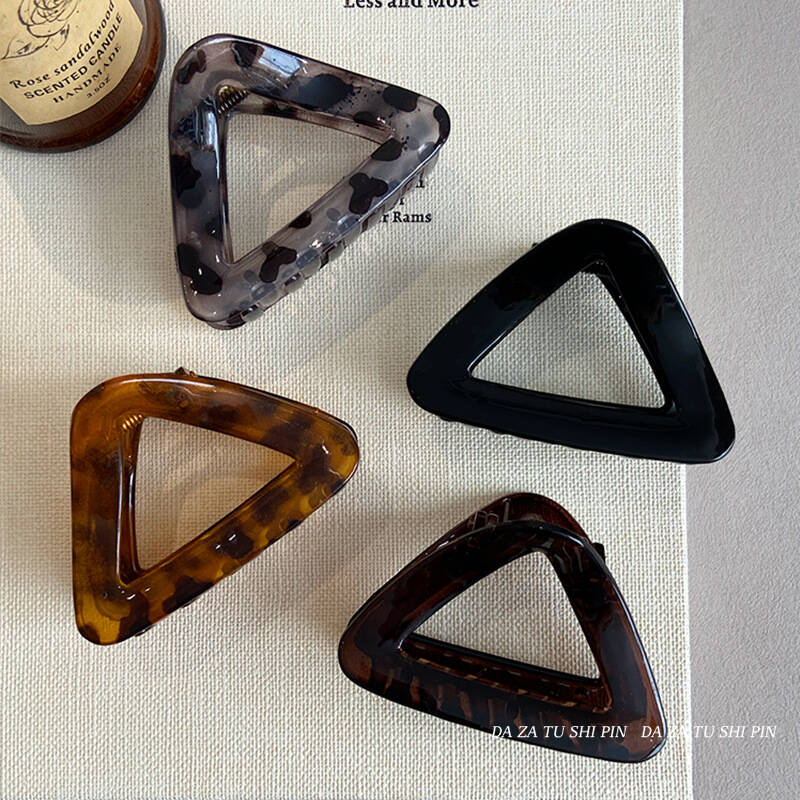 Geometry Triangle Large Hair C - огляд і ціна Hair Clip Claw Large