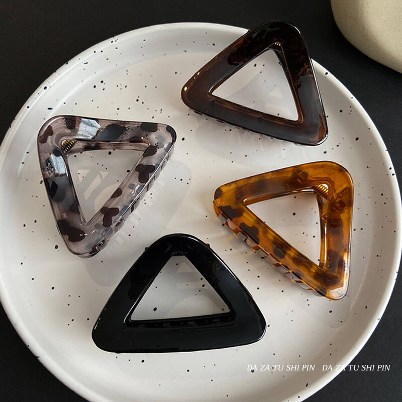 Geometry Triangle Large Hair C - огляд і ціна Hair Clip Claw Large